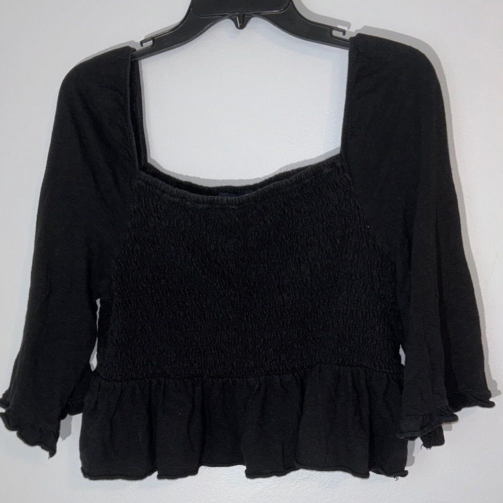 American Eagle Outfitters Black Smocked Blouse‎ Size L Cropped